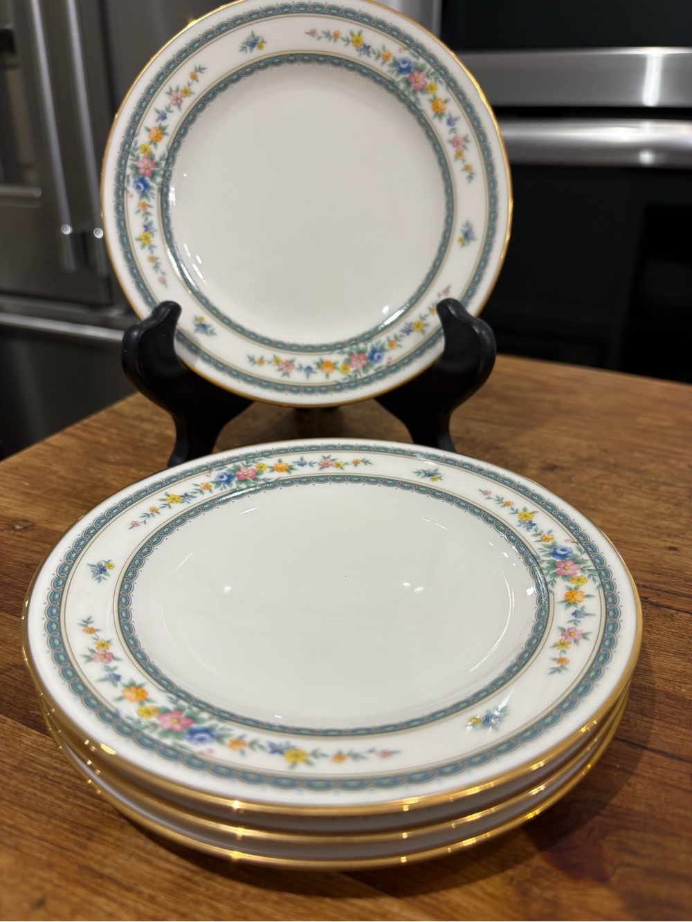 Vintage Amenity Noritake White Gold Trim Floral Bread & Butter Plates